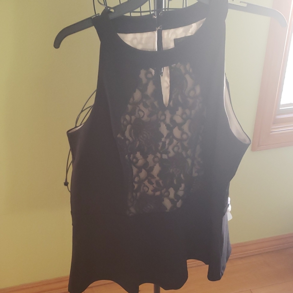 🧡$10 sale ! lace black formal gorgeous top!